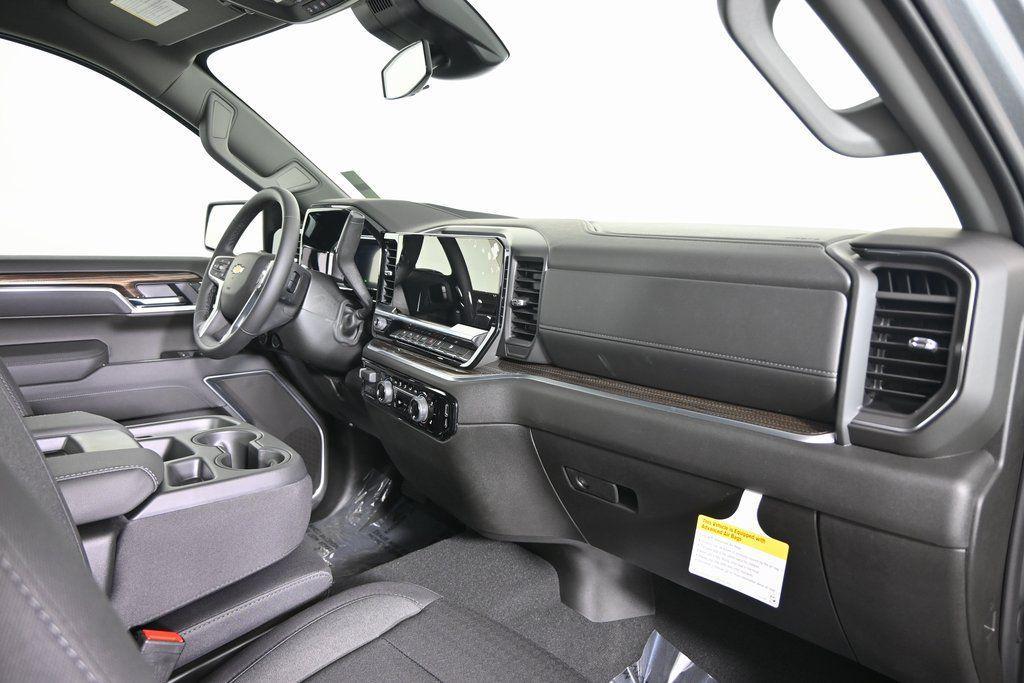 new 2026 Chevrolet Silverado 1500 car, priced at $53,870