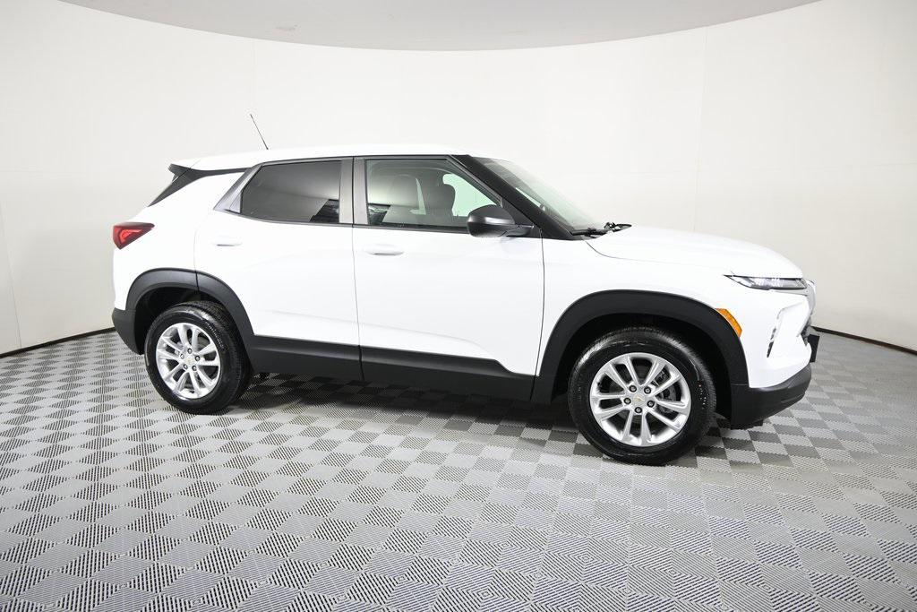 new 2026 Chevrolet TrailBlazer car, priced at $23,880