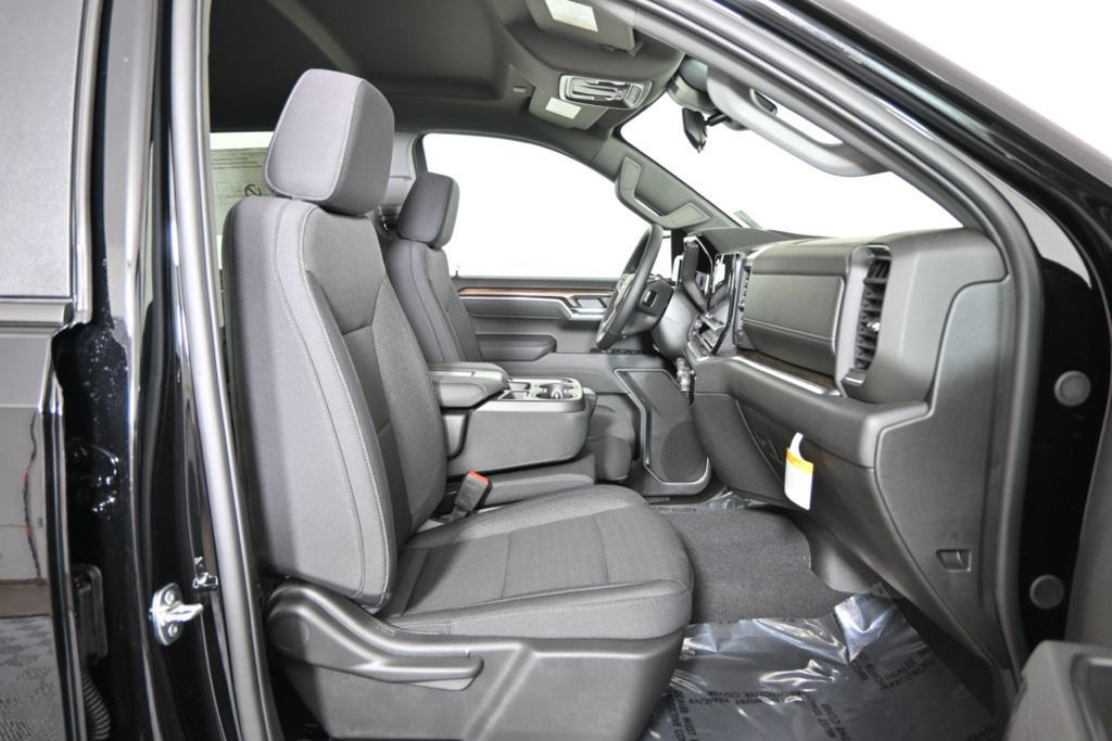 new 2026 Chevrolet Silverado 1500 car, priced at $47,395