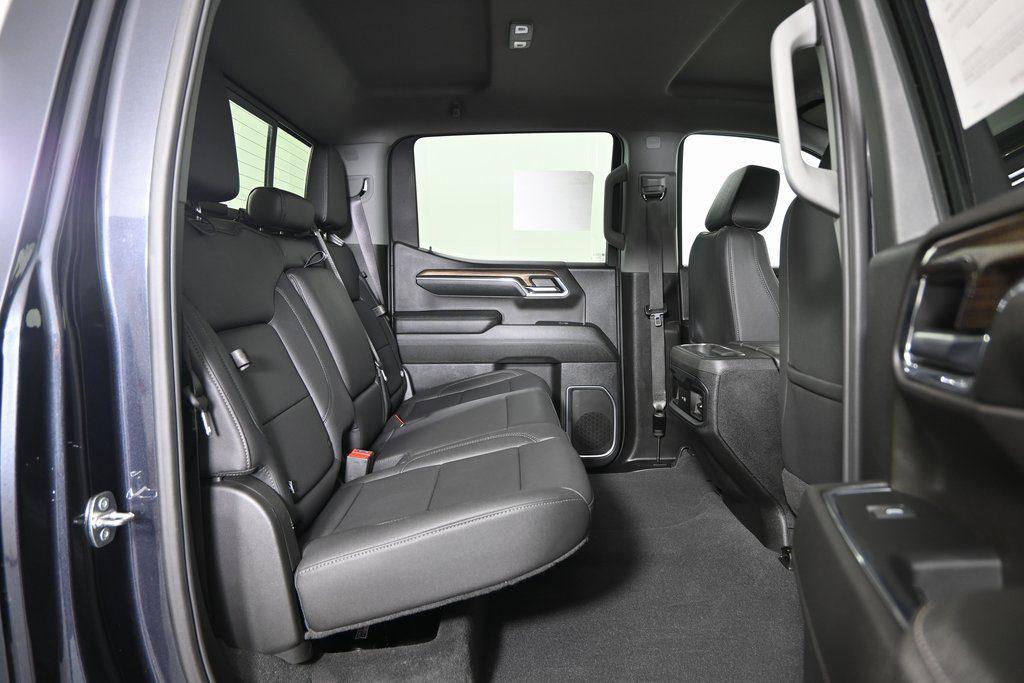 used 2024 Chevrolet Silverado 1500 car, priced at $40,979