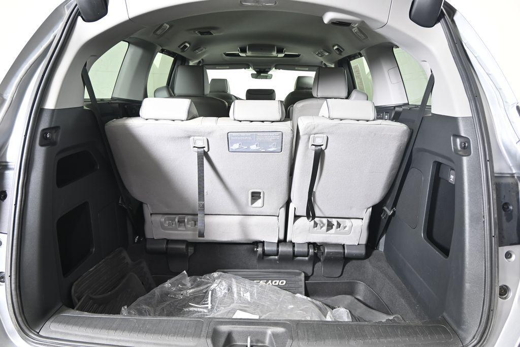 used 2023 Honda Odyssey car, priced at $39,979