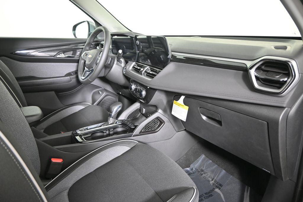 new 2026 Chevrolet TrailBlazer car, priced at $28,380
