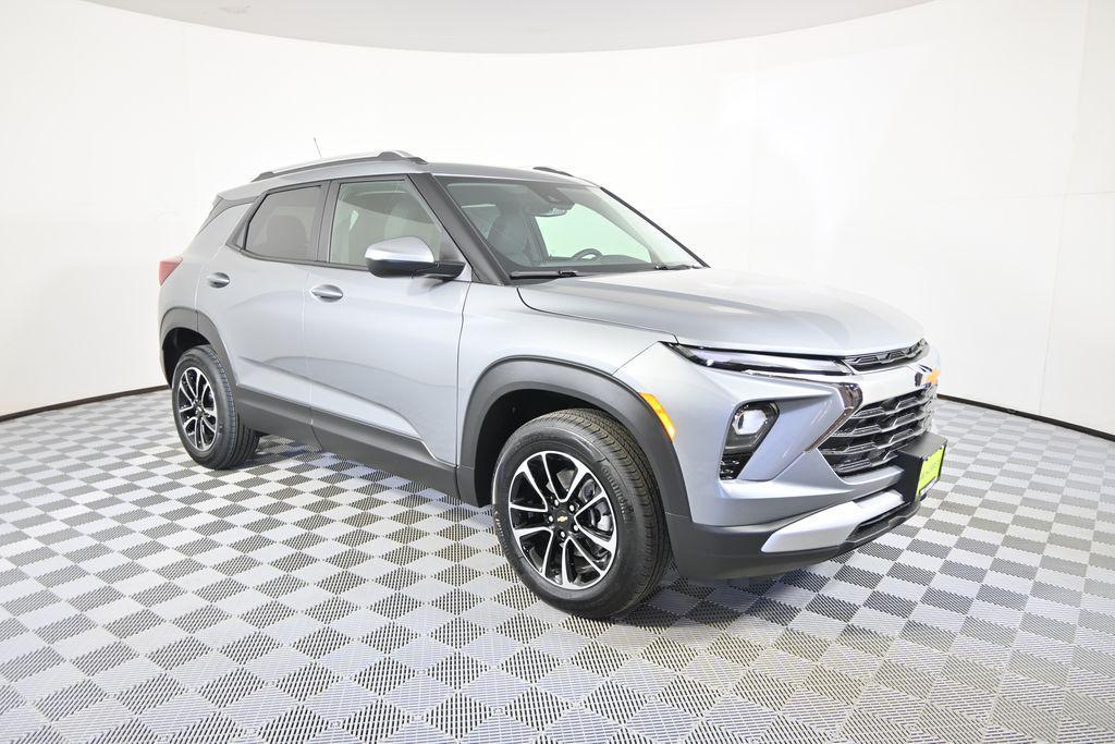 new 2026 Chevrolet TrailBlazer car, priced at $28,380