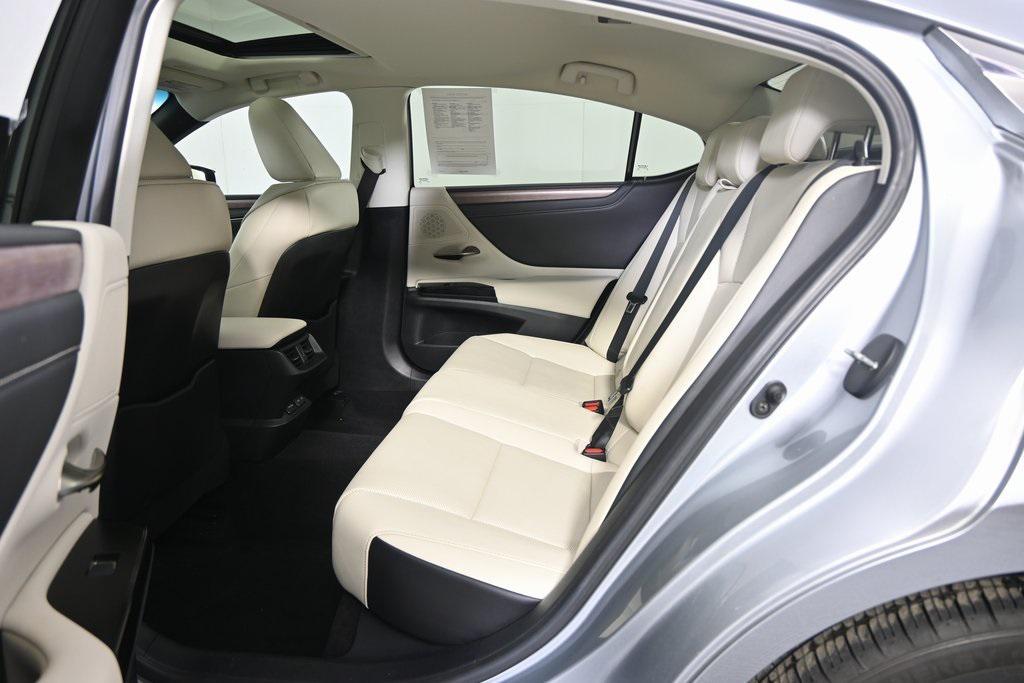 used 2023 Lexus ES 250 car, priced at $34,779