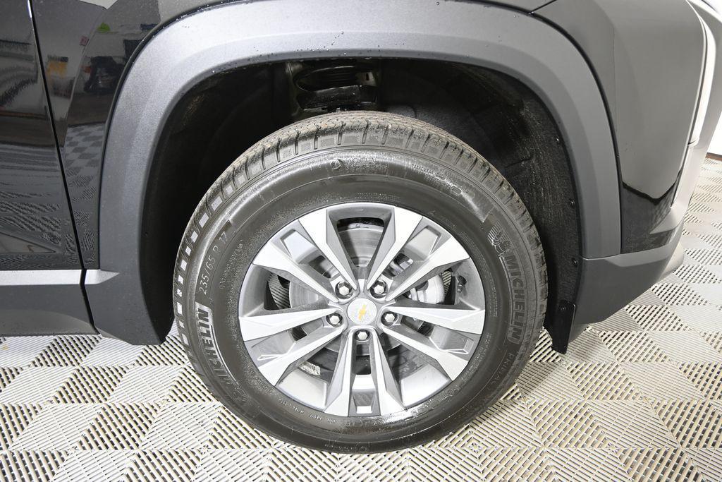 new 2026 Chevrolet Equinox car, priced at $29,795