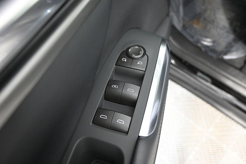 new 2026 Chevrolet Traverse car, priced at $44,770