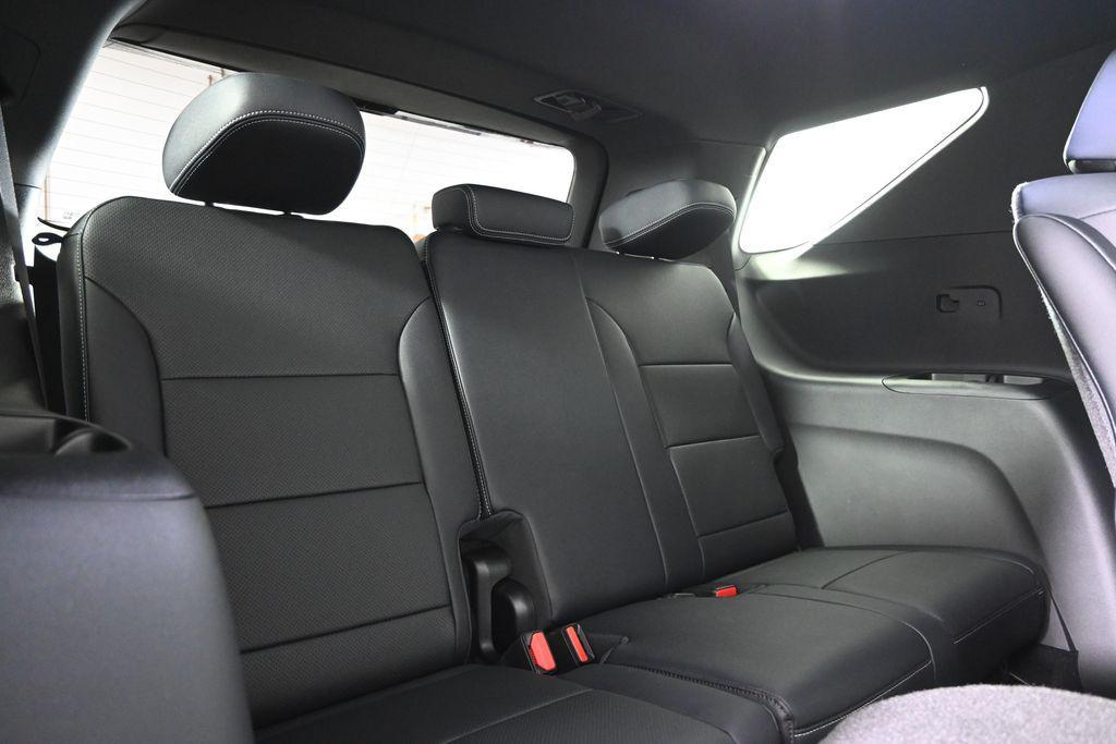new 2026 Chevrolet Traverse car, priced at $44,770