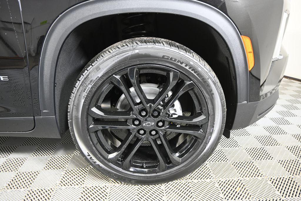 new 2026 Chevrolet Traverse car, priced at $44,770