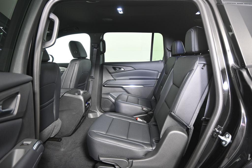 new 2026 Chevrolet Traverse car, priced at $44,770