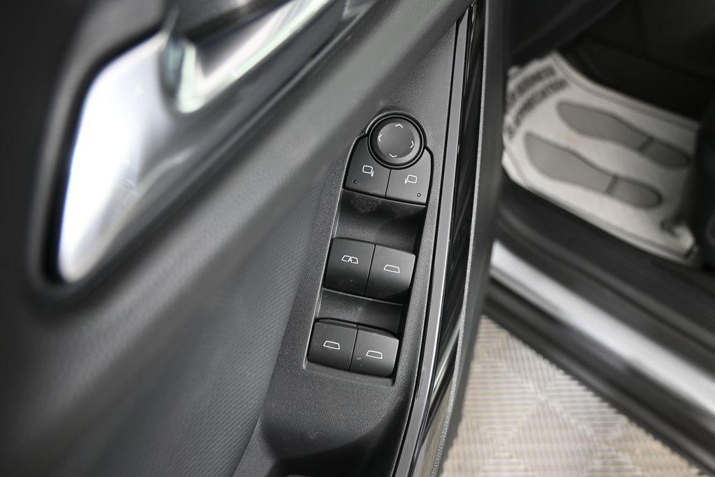 new 2026 Chevrolet Equinox car, priced at $33,215