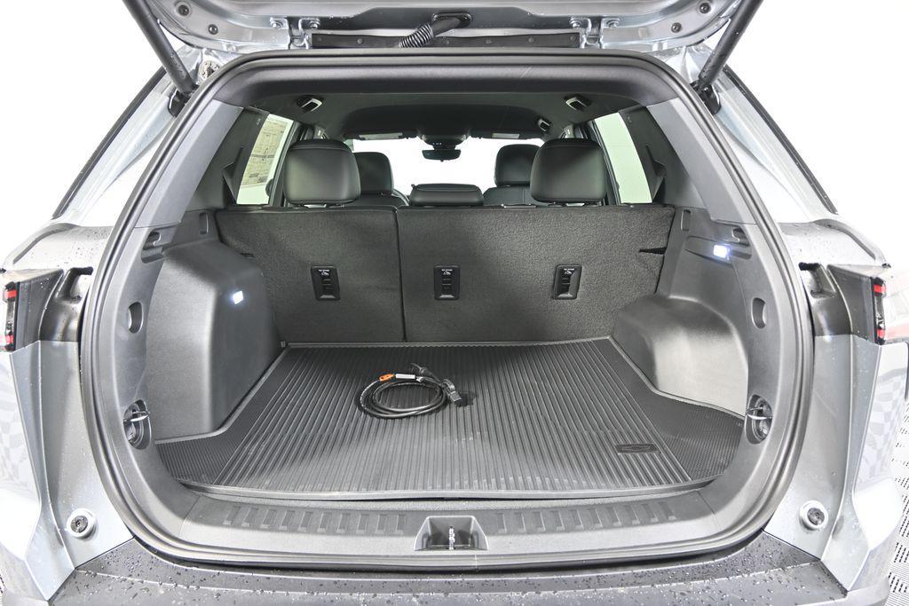 new 2026 Chevrolet Equinox car, priced at $33,215
