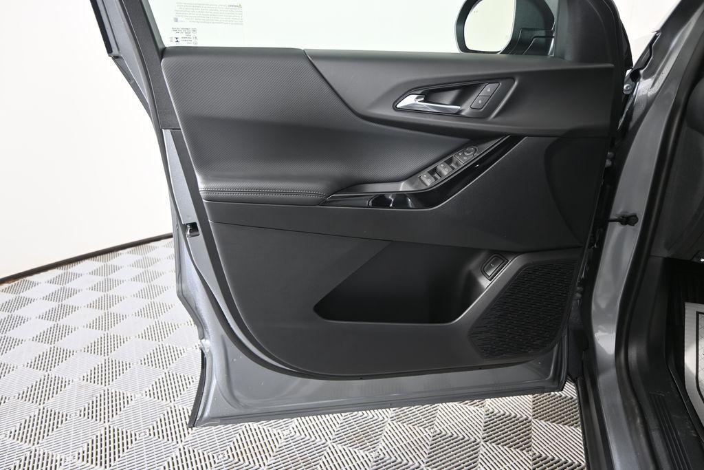 new 2026 Chevrolet Equinox car, priced at $33,215