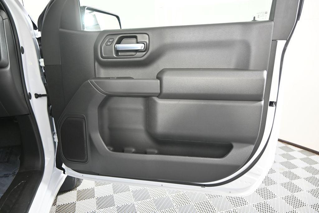 new 2026 Chevrolet Silverado 1500 car, priced at $42,975