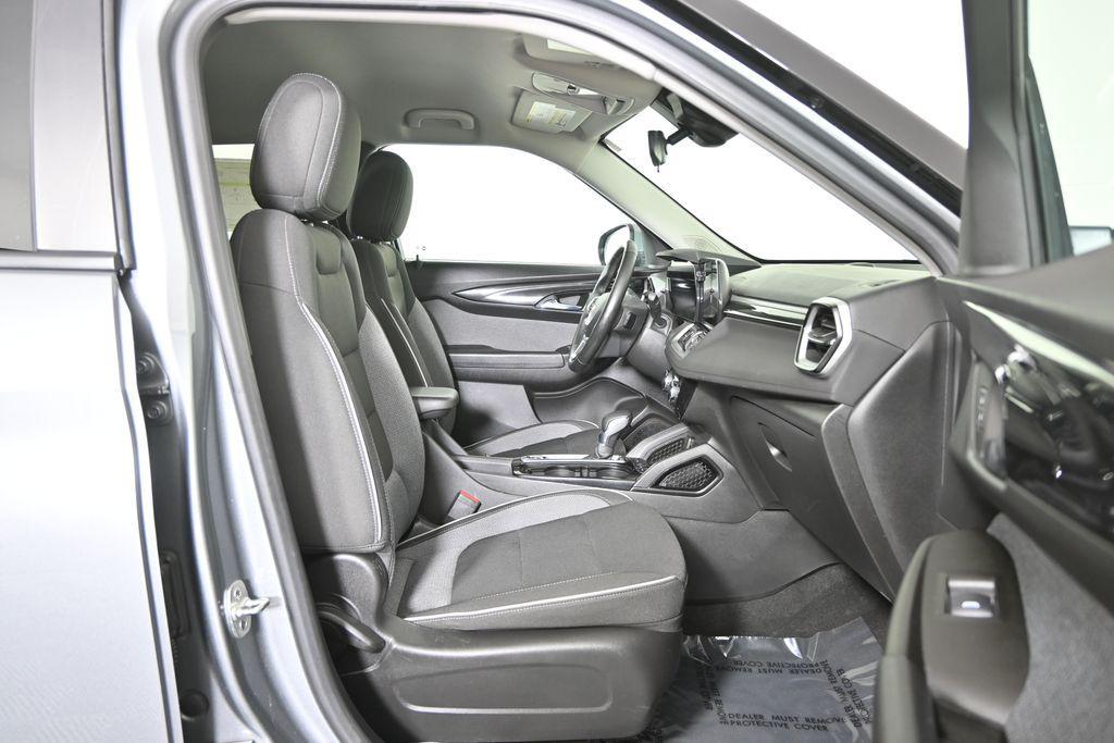 used 2024 Chevrolet TrailBlazer car, priced at $22,579