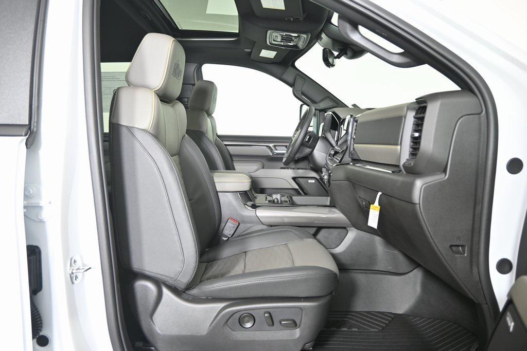 new 2026 Chevrolet Silverado 2500 car, priced at $90,000