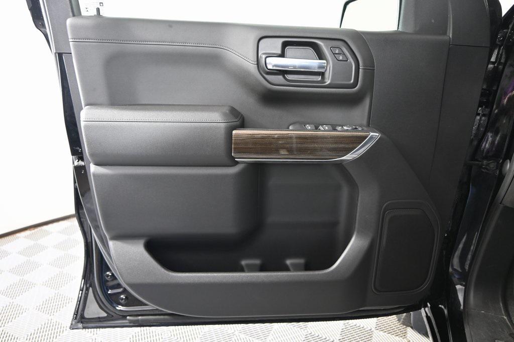 used 2022 Chevrolet Silverado 1500 car, priced at $35,979