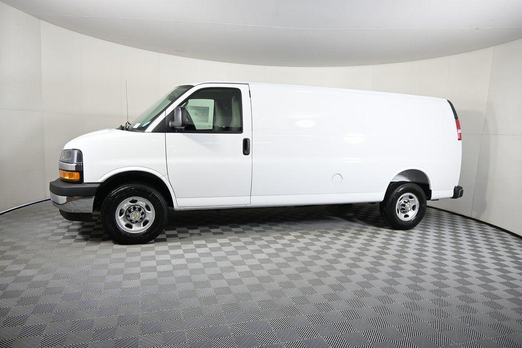 new 2026 Chevrolet Express 3500 car, priced at $52,925
