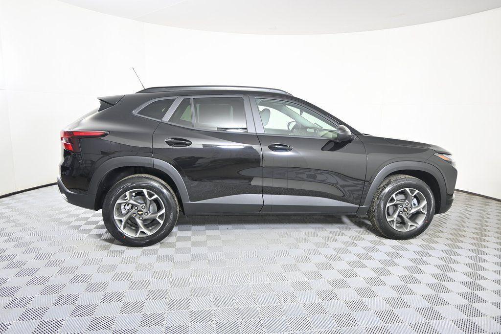 new 2026 Chevrolet Trax car, priced at $25,150