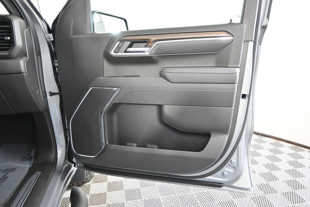 new 2026 Chevrolet Silverado 1500 car, priced at $51,905