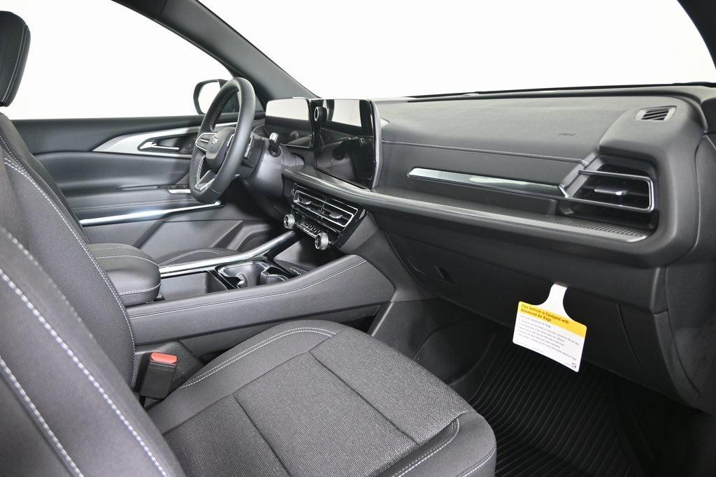 new 2026 Chevrolet Traverse car, priced at $45,712