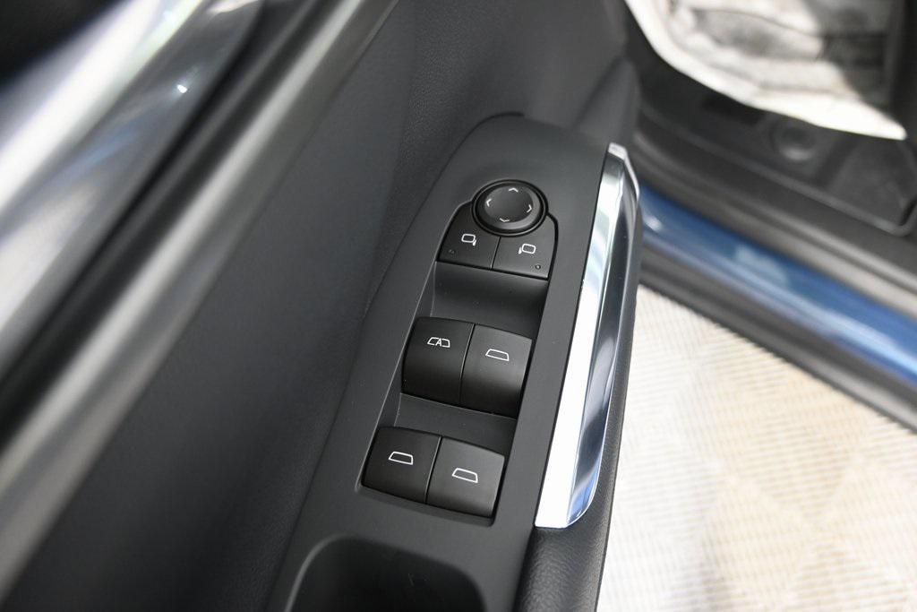 new 2026 Chevrolet Traverse car, priced at $45,712