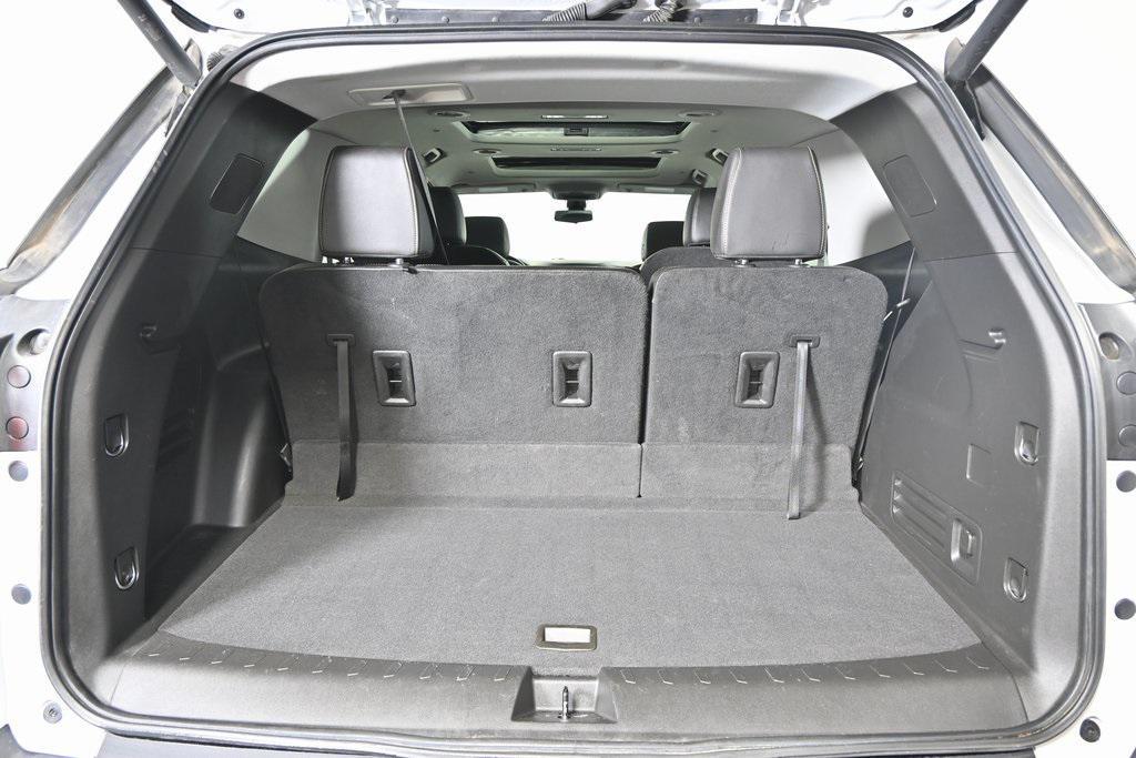 used 2021 Chevrolet Traverse car, priced at $27,979