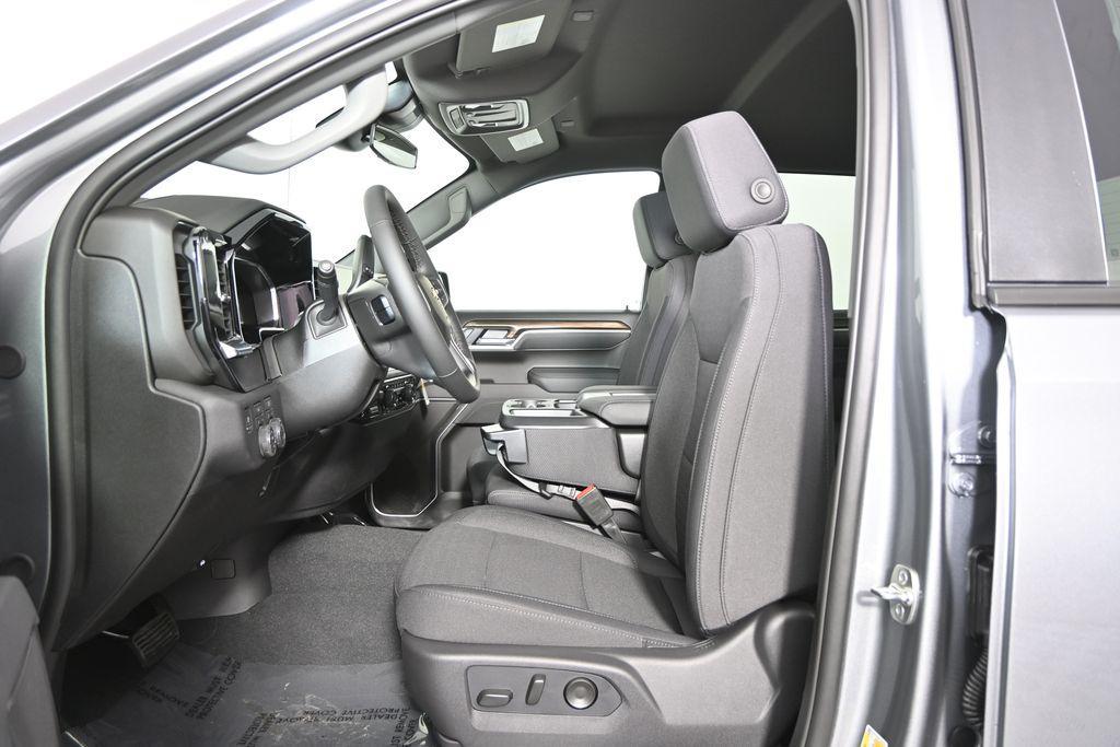 new 2026 Chevrolet Silverado 1500 car, priced at $51,595