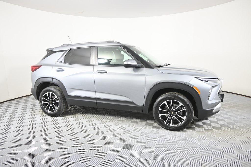 new 2026 Chevrolet TrailBlazer car, priced at $28,880