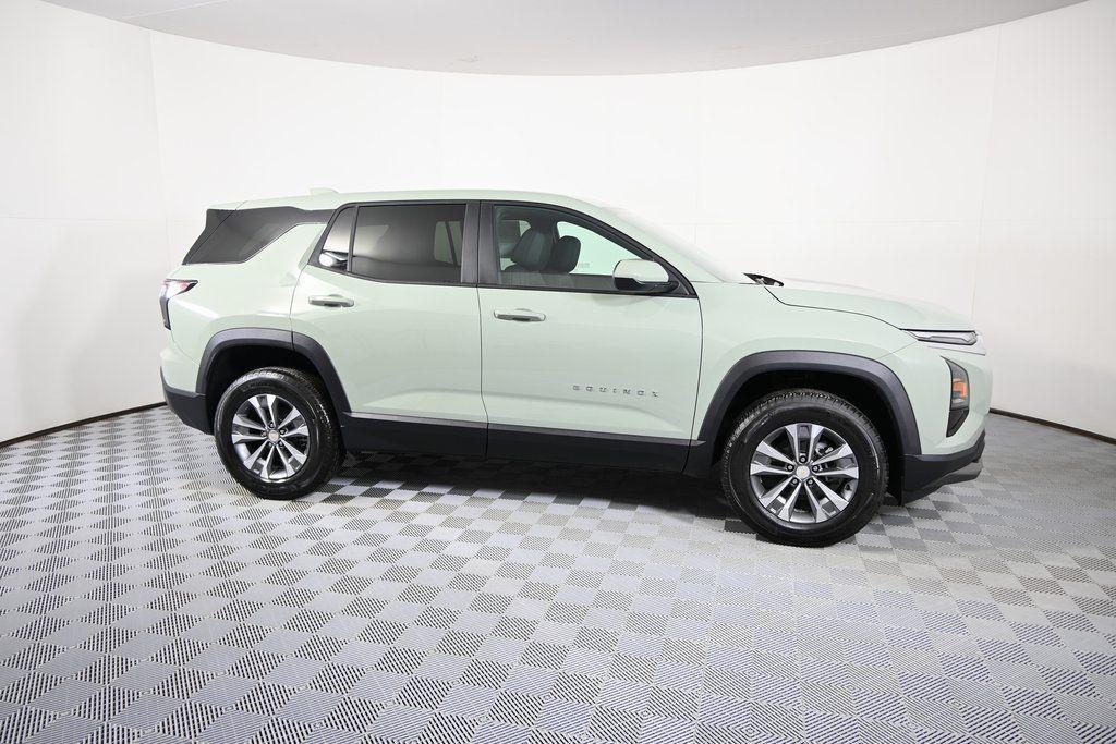 new 2026 Chevrolet Equinox car, priced at $31,945
