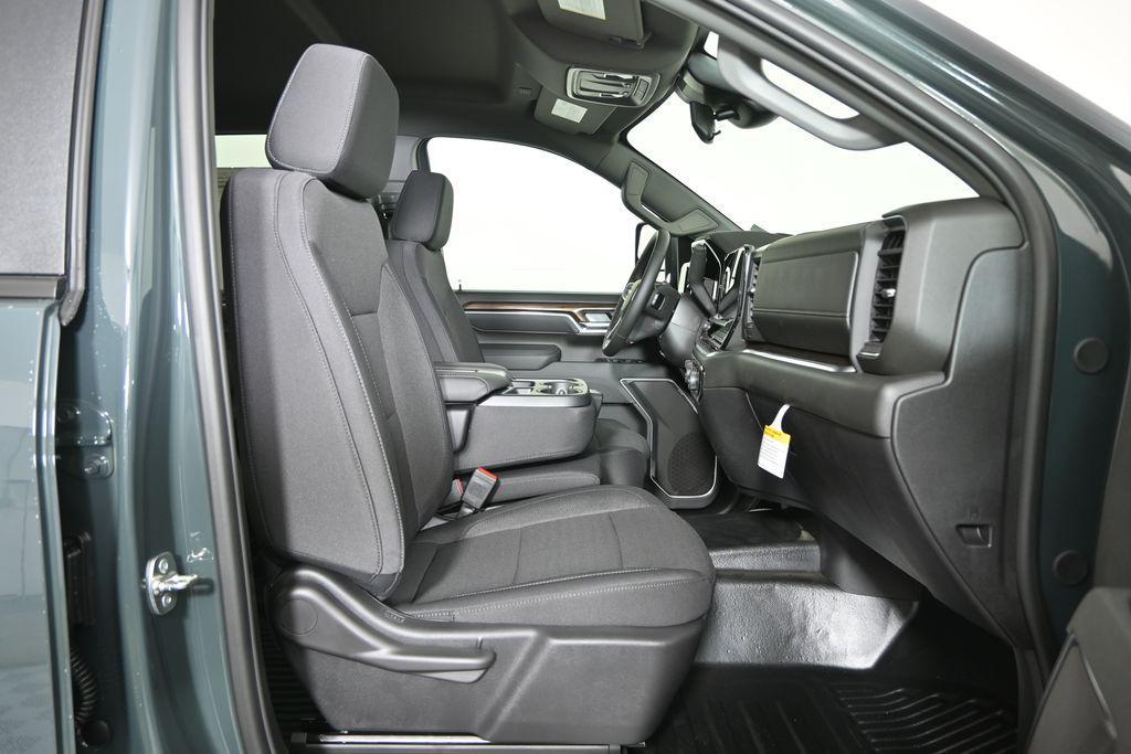 new 2026 Chevrolet Silverado 3500 car, priced at $60,010