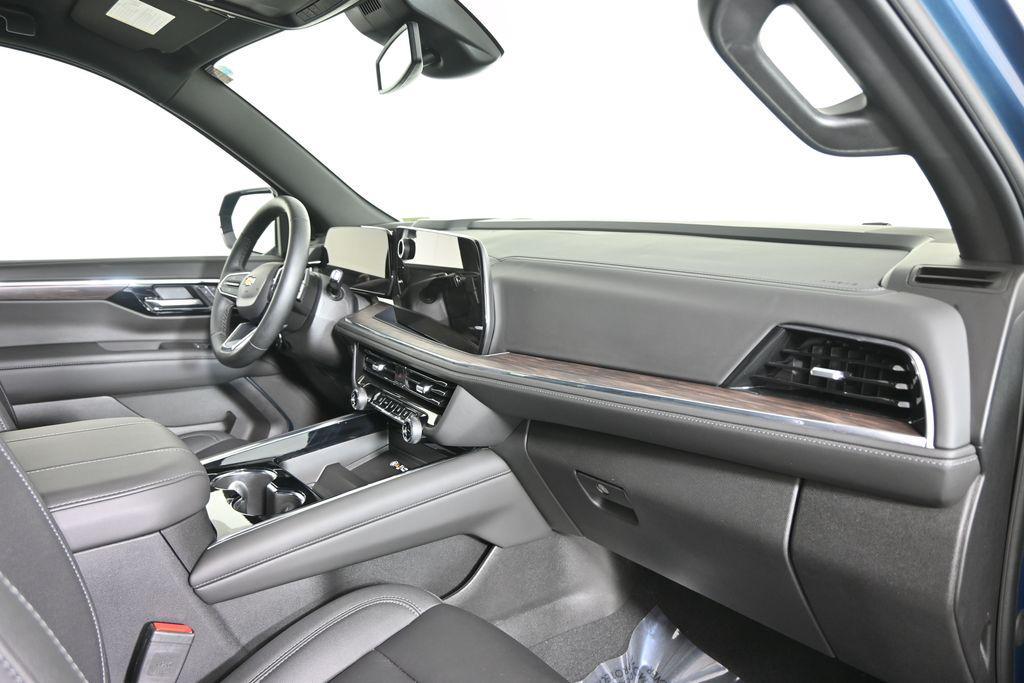 used 2025 Chevrolet Tahoe car, priced at $58,979