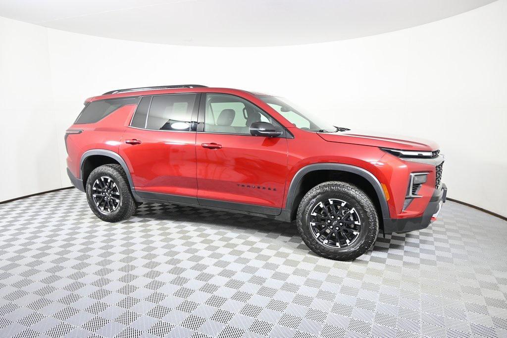 used 2024 Chevrolet Traverse car, priced at $41,979