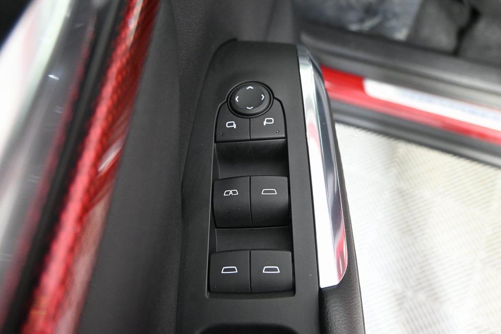 used 2024 Chevrolet Traverse car, priced at $41,979