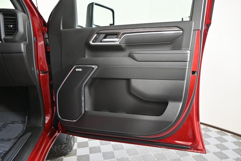 new 2026 Chevrolet Silverado 2500 car, priced at $78,040