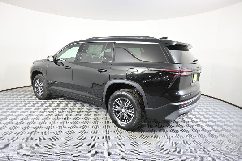 new 2026 Chevrolet Traverse car, priced at $42,820