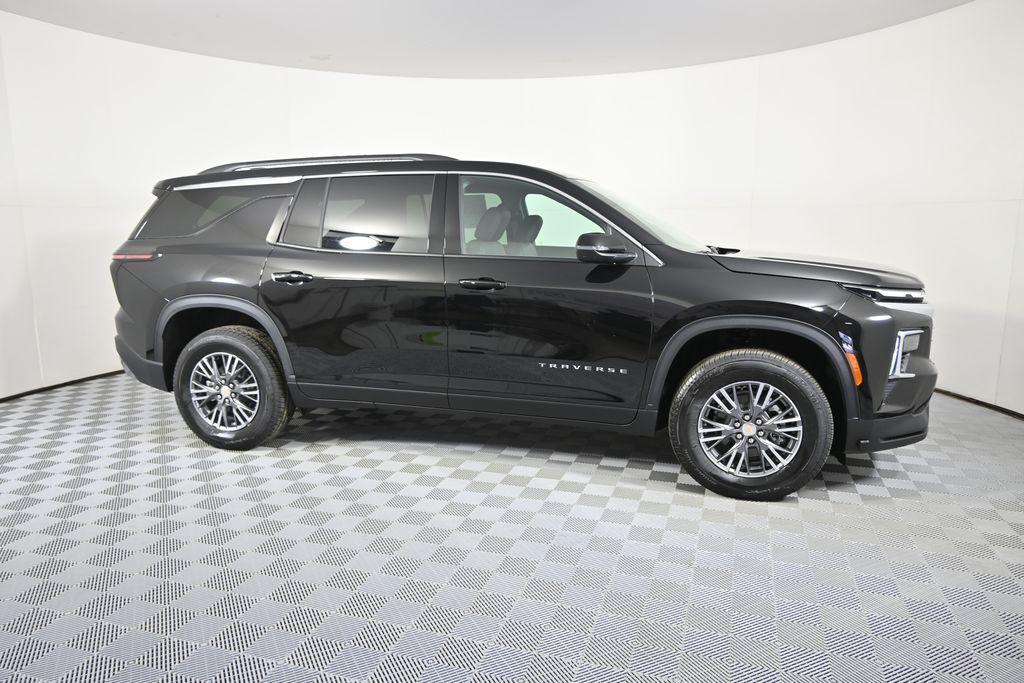 new 2026 Chevrolet Traverse car, priced at $42,820