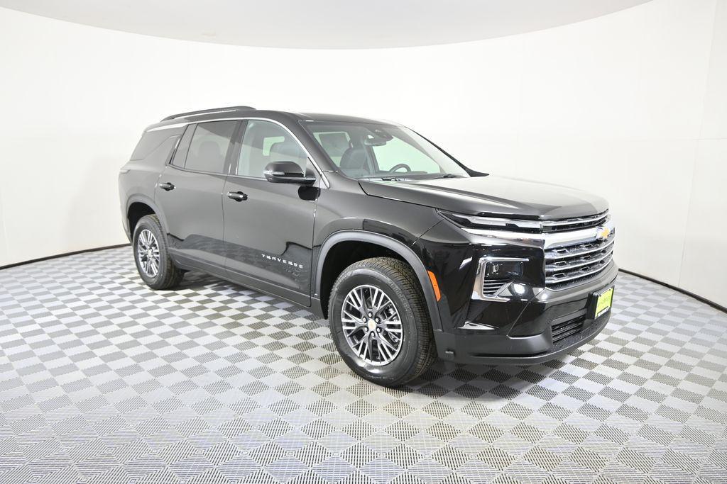 new 2026 Chevrolet Traverse car, priced at $42,820
