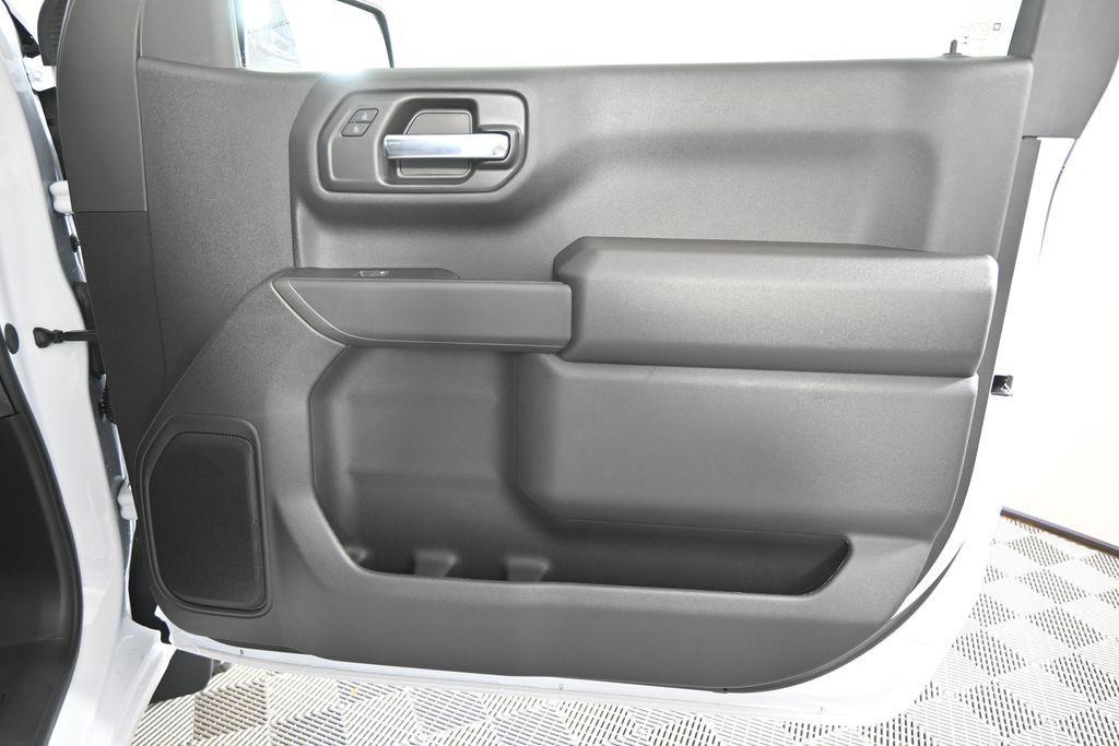 new 2026 Chevrolet Silverado 1500 car, priced at $42,095