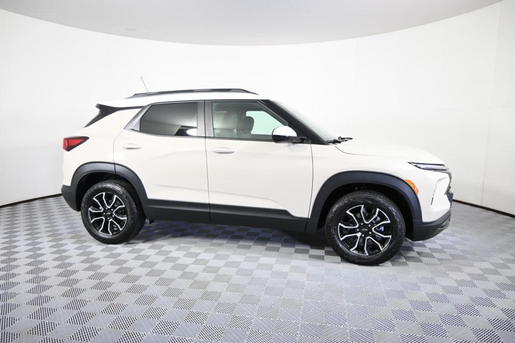 new 2026 Chevrolet TrailBlazer car, priced at $33,570
