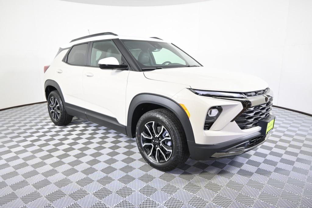 new 2026 Chevrolet TrailBlazer car, priced at $33,570