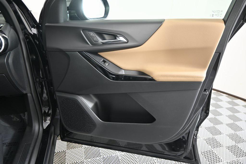 new 2026 Chevrolet Equinox car, priced at $36,648