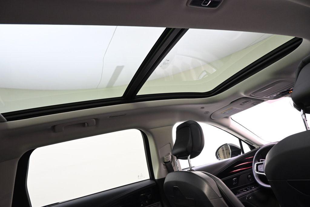 new 2026 Lincoln Nautilus car, priced at $59,458