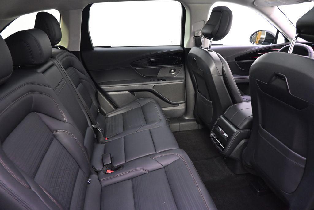 new 2026 Lincoln Nautilus car, priced at $59,458