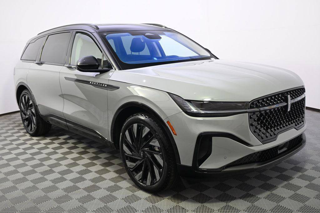 new 2026 Lincoln Nautilus car, priced at $59,458