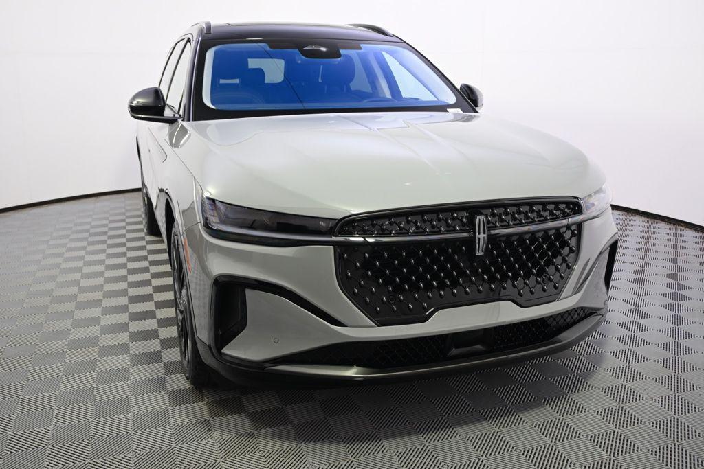 new 2026 Lincoln Nautilus car, priced at $59,458
