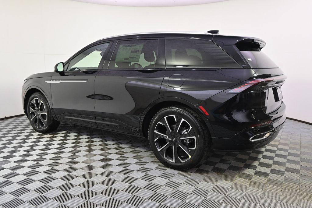 new 2026 Lincoln Nautilus car, priced at $59,911