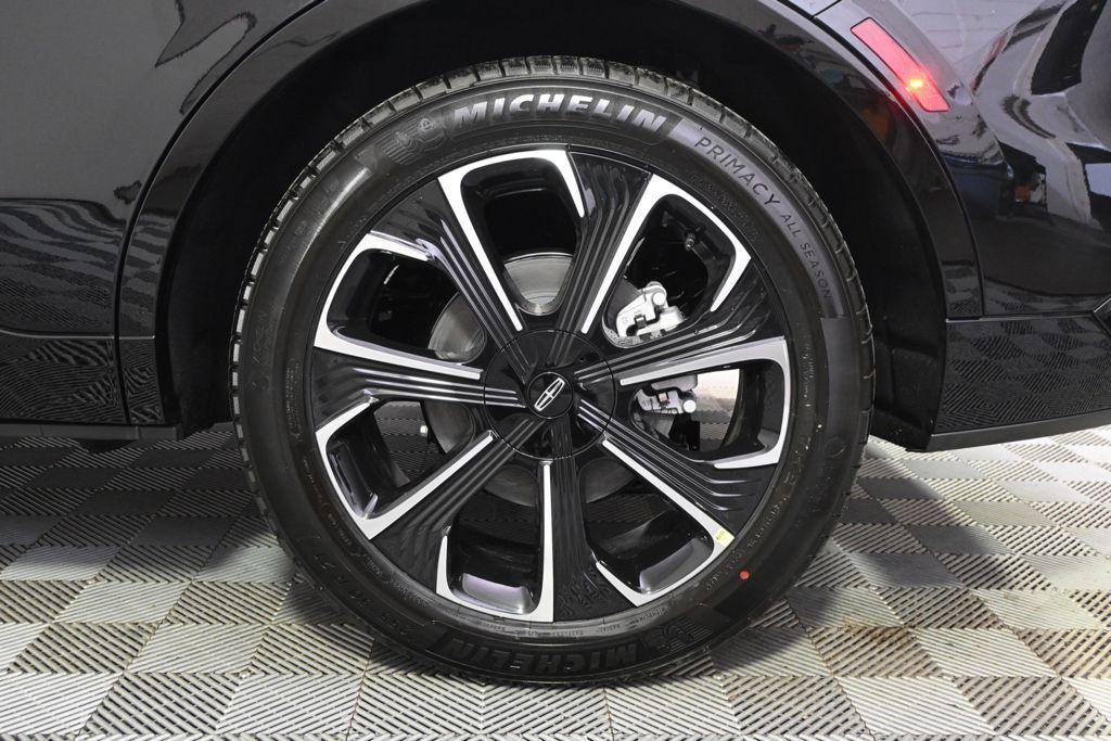 new 2026 Lincoln Nautilus car, priced at $59,911