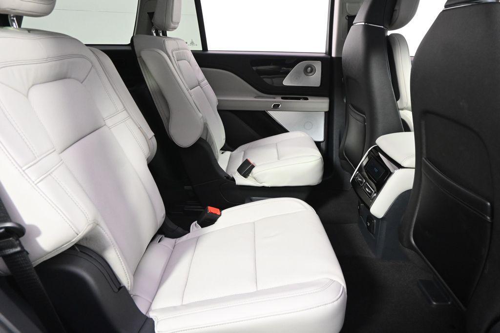 used 2025 Lincoln Aviator car, priced at $66,999