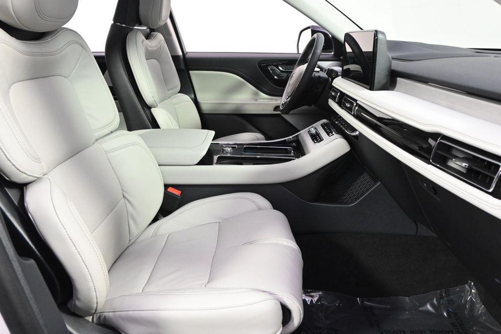 used 2025 Lincoln Aviator car, priced at $66,999