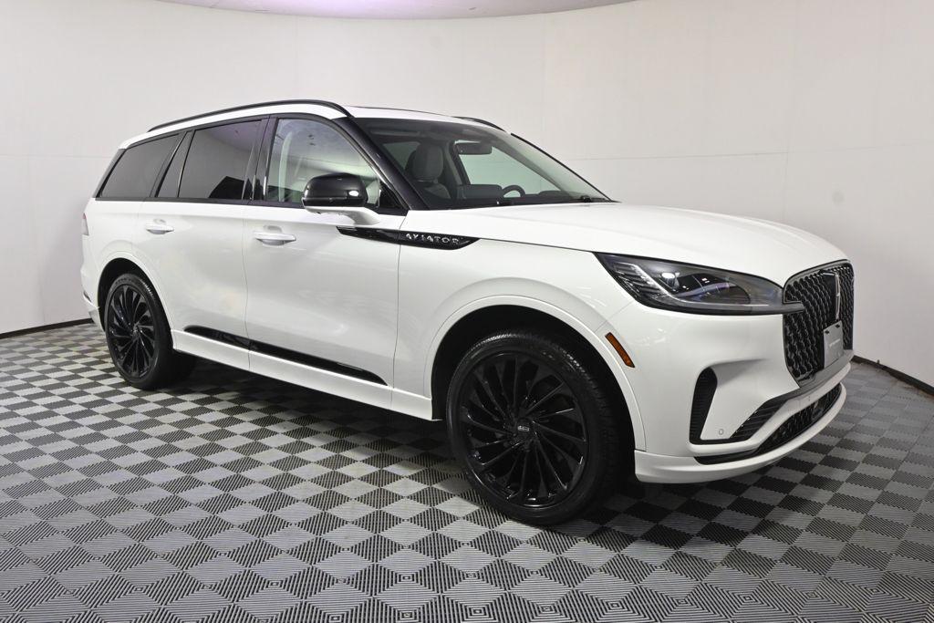 used 2025 Lincoln Aviator car, priced at $66,999